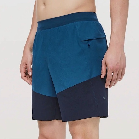 Lululemon Namaste At the Beach Short 8" in Poseidon/True Navy NWT Size Small - Picture 1 of 6